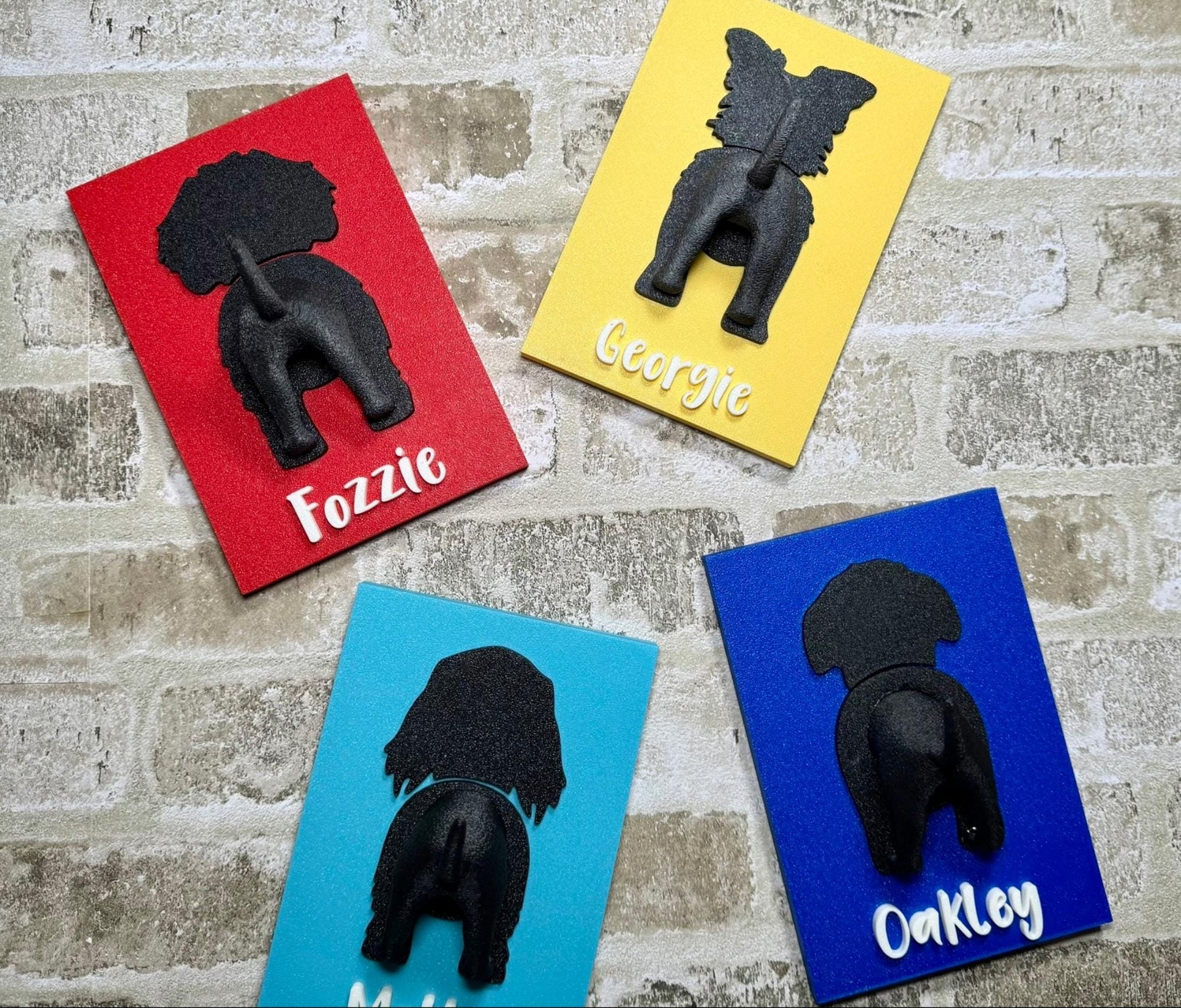 Personalized Dog Leash Holder Wall Hook With Custom Pet Name Funny Puppy Tail Hanger For Dog Lovers Cute Colorful Dog leash holder for wall
